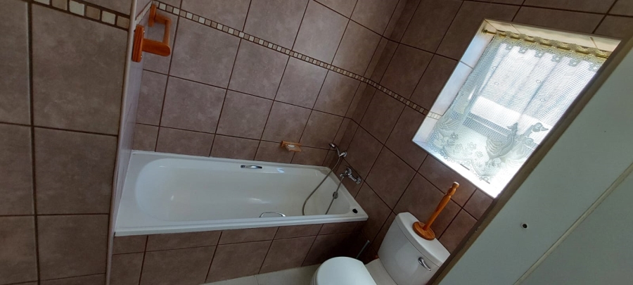 2 Bedroom Property for Sale in Aston Bay Eastern Cape